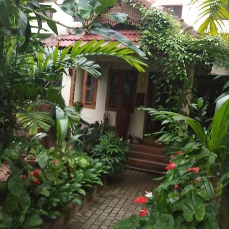 Heavenly Homestay Kochi Dış mekan fotoğraf